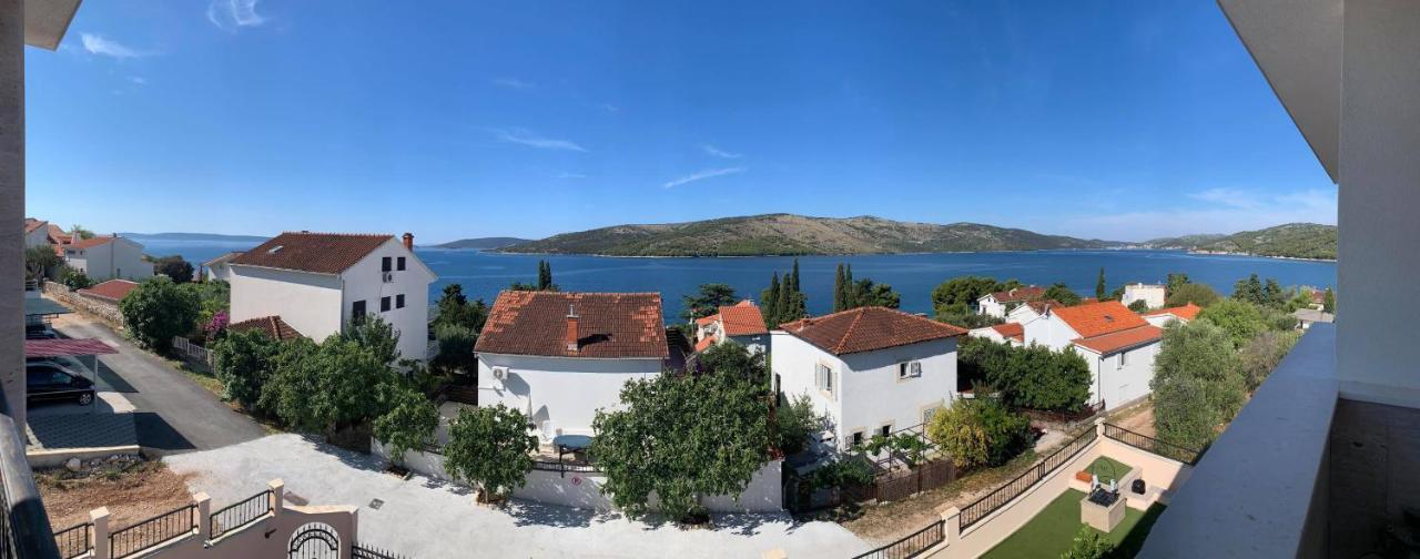 Apartment Sea View