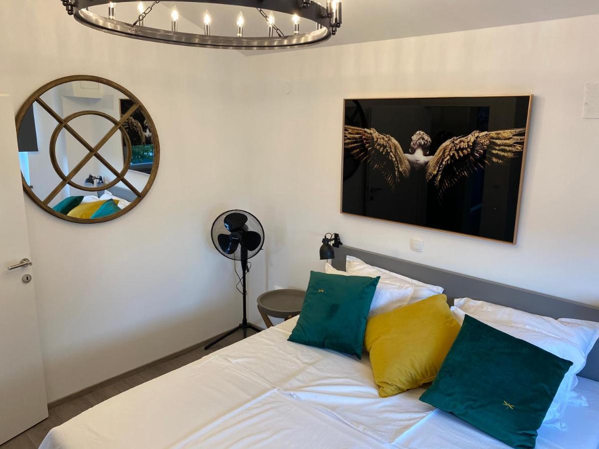 Apartamento Sea View Seget Vranjica